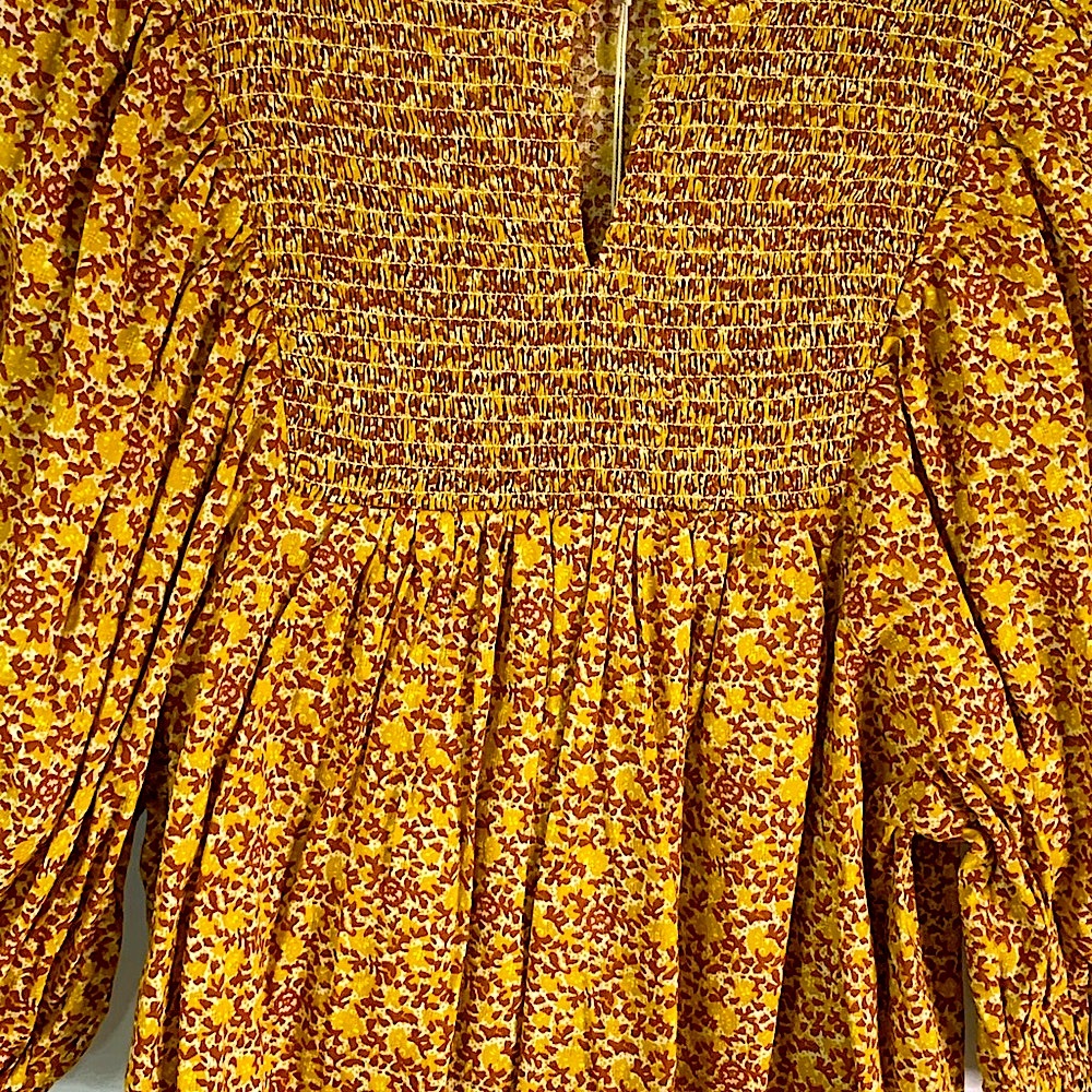 Universal Thread Top Puff Sleeve Prairie Shirt New with Tags Size XS - Picture 10 of 15